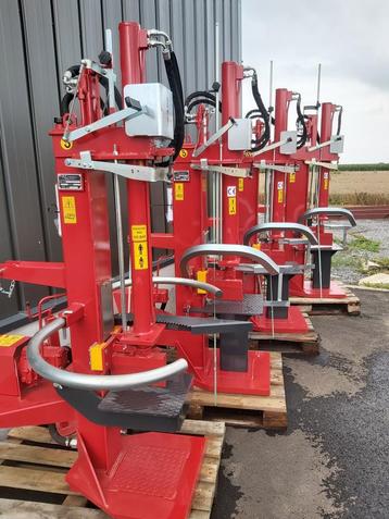 Fendeuse de bûches verticale 15 T - BG MAT beschikbaar voor biedingen