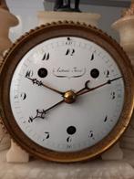 Slingerklok - Albast - 1850-1900 - met secondewijzer en, Antiek en Kunst