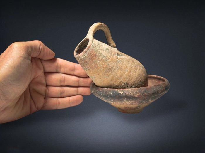 De Jérusalem, grec ancien hellénistique Ensemble de vin en, Verzamelen, Mineralen en Fossielen