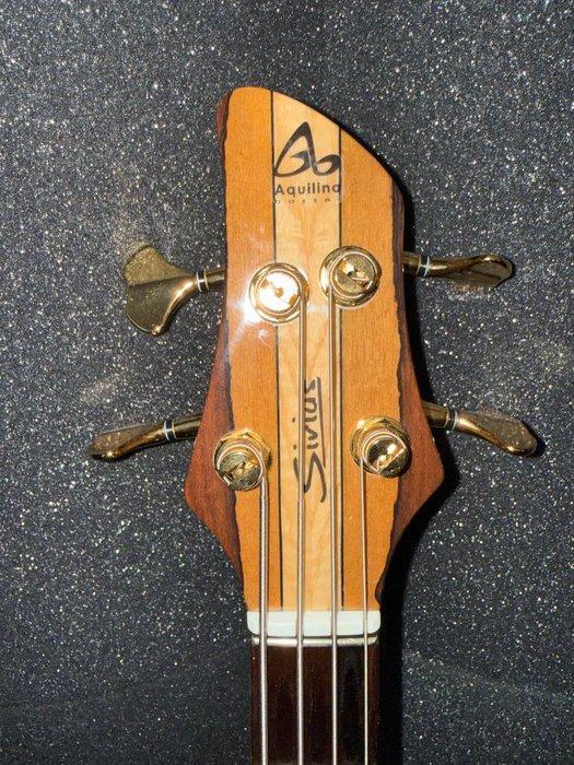 aquilina - AQUILINA SIRIUS 34 - - Elektrische basgitaar -, Muziek en Instrumenten, Snaarinstrumenten | Gitaren | Akoestisch