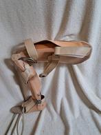 Prothèse Vintage - Un accessoire, jambe gauche