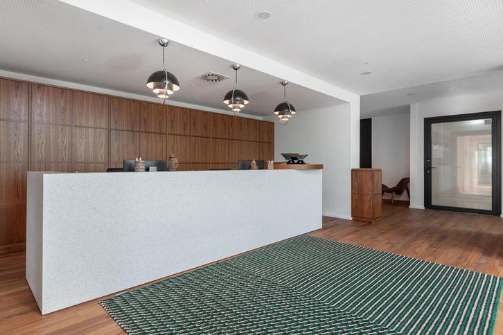 Espace de bureau pour 5 pers. à Avenue Prince de Liège, Articles professionnels, Immobilier d'entreprise