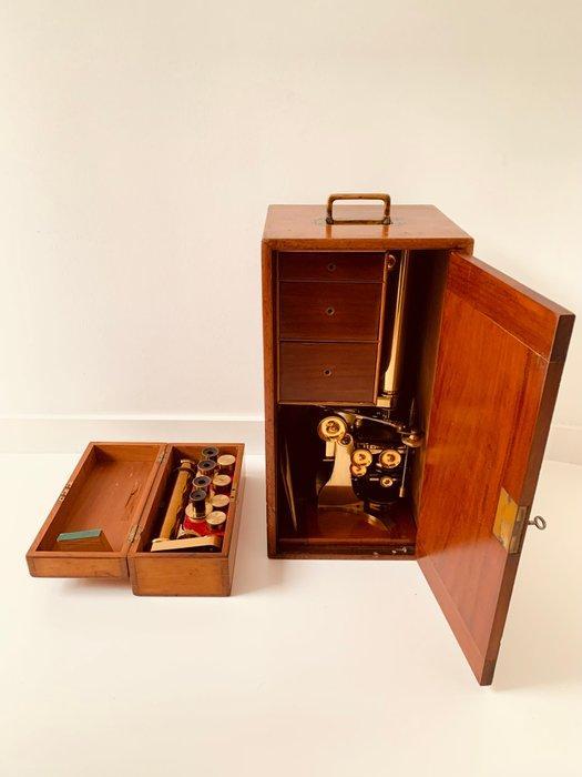 Binocular microscope - 1850-1900 - Royaume-Uni - Baker, Collections, Appareils photo & Matériel cinématographique