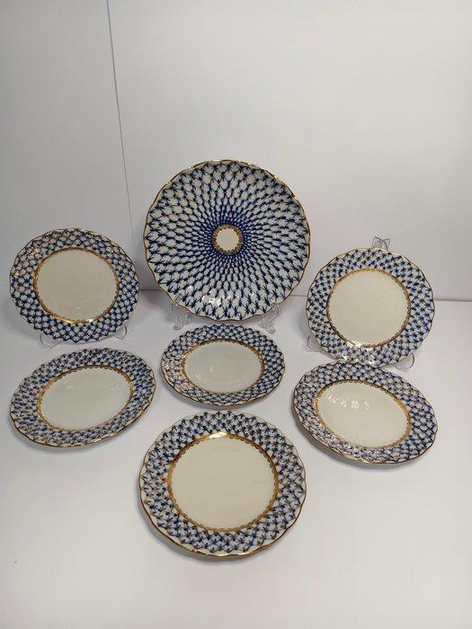 Lomonosov Imperial Porcelain Factory - Dessertservies (7) -, Antiek en Kunst, Antiek | Meubels | Tafels