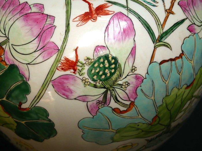 35cm - Vaas - Porselein - handbeschilderde emaille, Antiek en Kunst, Kunst | Designobjecten