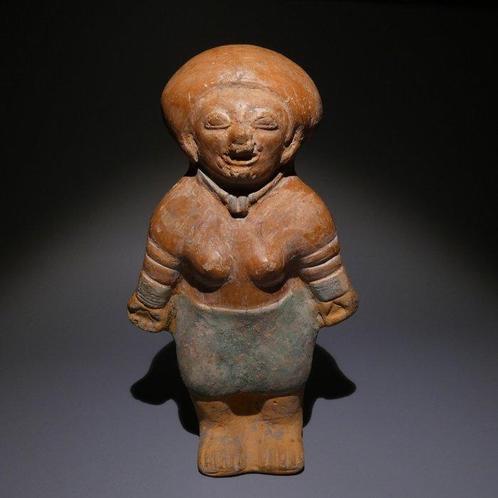 Jama-Coaque, Ecuador Terracotta, Mooie vrouwelijke figuur., Verzamelen, Mineralen en Fossielen