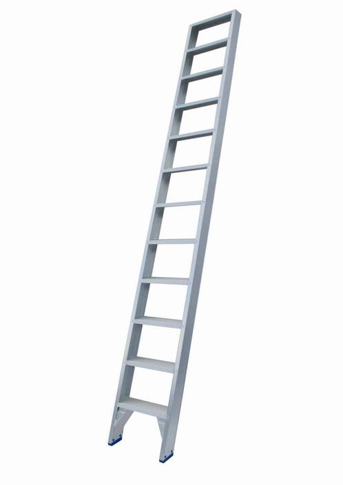 Solide enkele trap 12 treden – 3.00m, Doe-het-zelf en Bouw, Ladders en Trappen, Trap, Nieuw, 2 tot 4 meter, Ophalen of Verzenden