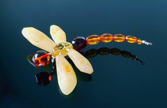 Amber Zeer zeldzame exclusieve amber libelspeld - Echt, Verzamelen, Mineralen en Fossielen