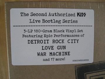 KISS - Off The Soundboard: Live in Virginia Beach 3 x LP box, Nieuw in verpakking