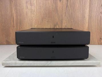 Quad - Elite - 2x Monoblock Solid state eindversterker beschikbaar voor biedingen