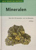 Mineralen - Meer dan 100 mineralen, met vele illustraties in, Boeken, Jaroslav Svenek, Ladislav Pros (illlustraties), Zo goed als nieuw
