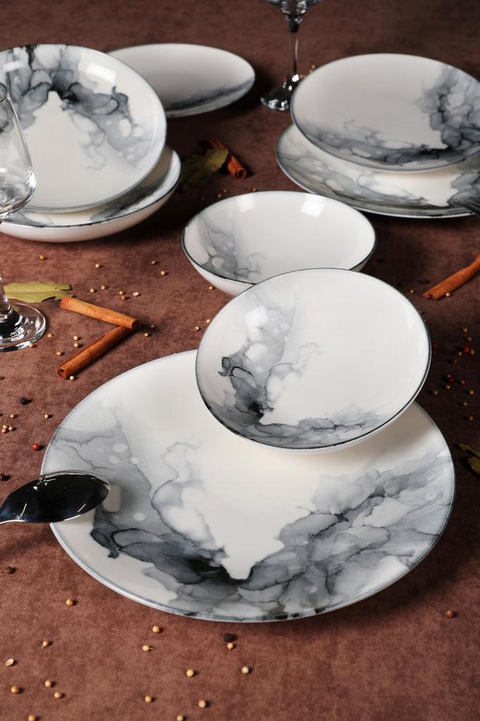 24-delige serviesset Charlie | Hermia, Huis en Inrichting, Keuken | Servies, Nieuw, Porselein, Verzenden