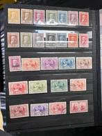 Wereld - Uitzoeker Wereld in 3 Albums Daarbij Spanje ,, Gestempeld