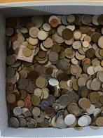Wereld. Lotto di 8,5 Kg di monete - anni vari (Zonder, Postzegels en Munten