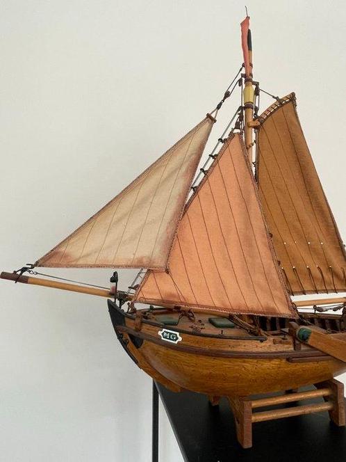 Hout - Barograaf - Hout, Katoen - Antieke sloep modelboot, Antiek en Kunst, Curiosa en Brocante