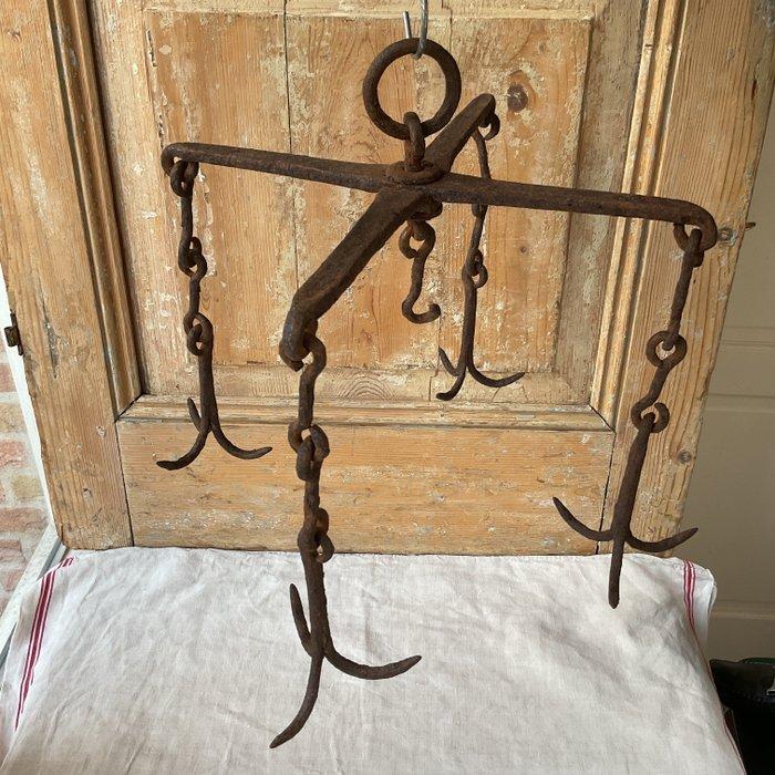 Decoratief ornament - Antieke smeedijzeren ornament - kan, Antiek en Kunst, Curiosa en Brocante