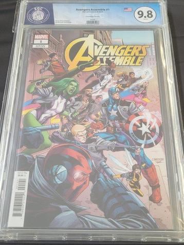 Avengers Assemble (Vol. 3) #1 Cory Smith Avengers Jacket beschikbaar voor biedingen