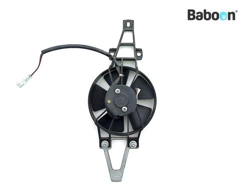 Koelfan Motor Piaggio | Vespa Beverly 250 2004-2005 M28500, Motoren, Onderdelen | Overige, Gebruikt, Verzenden