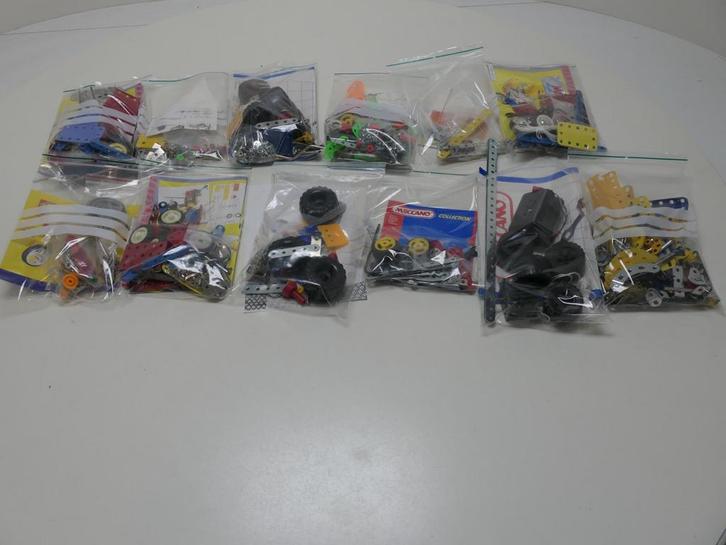 Meccano set van 11 pakketten  Meccano en Meccano compatib..., Hobby en Vrije tijd, Modelbouw | Auto's en Voertuigen, Overige typen