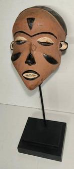 Dans masker - masker hangt - Pende - Congo, Democratische, Antiquités & Art, Art | Art non-occidental