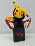 Alvin Silvrants (1979) - Pikachu Nike Air Jordan I “Off, Antiek en Kunst