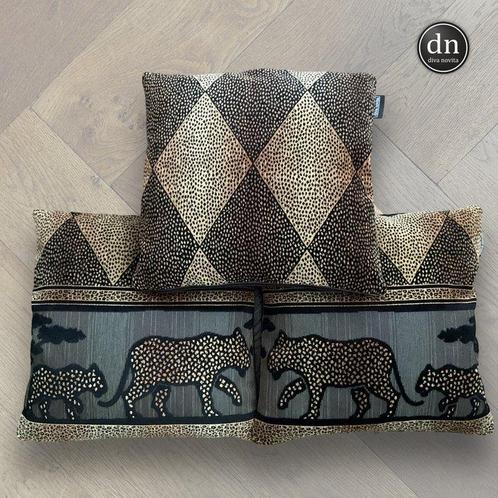 Fendi Casa - New set of 3 pillows made of Fendi Casa Masai, Antiek en Kunst, Kunst | Designobjecten
