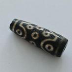 Oud-Tibetaans / Nepalees Gegraveerde agaat Kralen talisman, Antiek en Kunst
