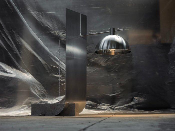 DARK atelier - Lampe - Equo 3.0 - Travertine, Acier,, Antiquités & Art, Antiquités | Éclairage