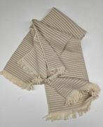 Grande plaid exclusif en coton mélangé vison clair avec