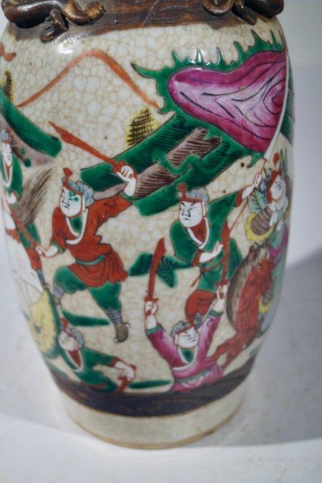 Grote Nankin-vaas met deksel – krijgersdecor - China - ca., Antiek en Kunst, Antiek | Overige Antiek
