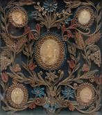 Italiaanse school (XVIII) - Pannello devozionale con 5 Agnus, Antiek en Kunst