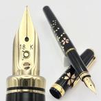 Platinum - Maki-e fountain pen with Shower of Cherry, Nieuw