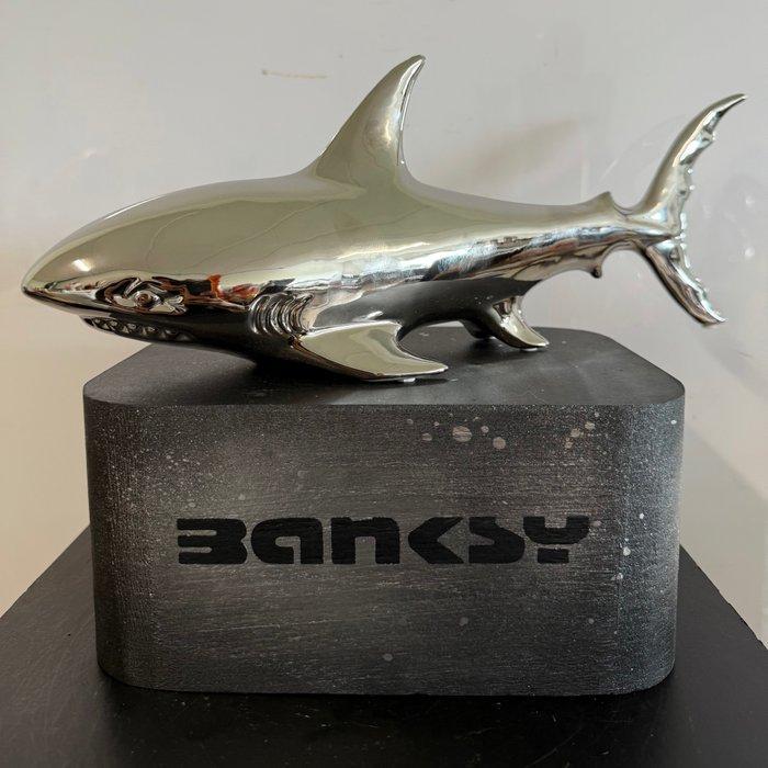 Daluxe Art - Banksy Shark Inspired, Antiquités & Art, Art | Objets design