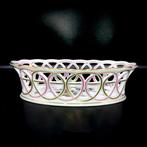 Herend - Work of Art Breakthrough Centrepiece/Basket (21,3