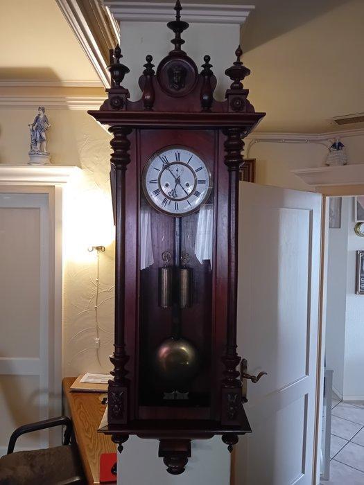 Horloge murale régulateur en noyer viennois, Régulateur de, Antiek en Kunst, Antiek | Klokken