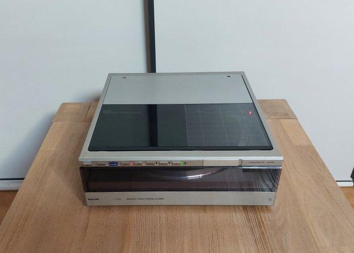 Philips - F 7430 Tangentiele Platenspeler, TV, Hi-fi & Vidéo, Radios