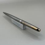 Parker - 75 (Sterling Silver Ciselé) - Cap-Actuated - made, Nieuw