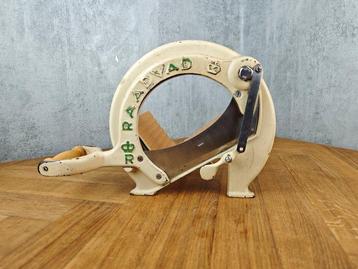 Raadvad - Ove Larsen - Broodsnijmachine - 294 - Hout, Metaal