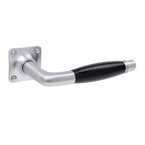 Deurklink Deco geveerd mat nikkel vierkante rozetten, Doe-het-zelf en Bouw, Hang- en Sluitwerk, Klink of Kruk, Nieuw, Koper of Messing