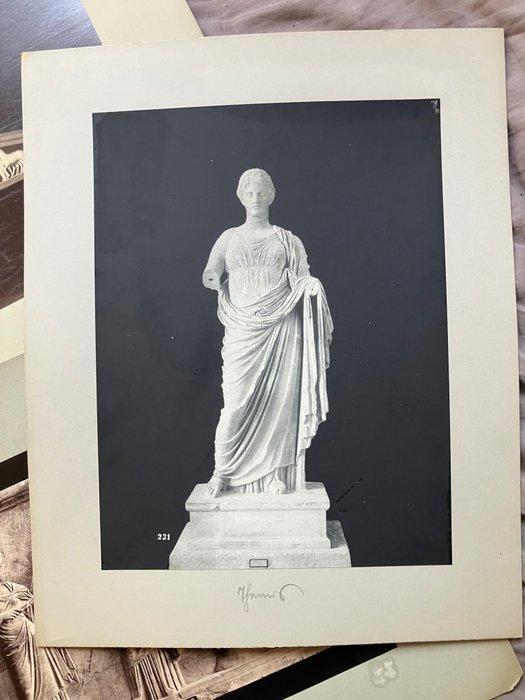 . - Antique Statues - 6 photographs, Antiek en Kunst, Kunst | Tekeningen en Fotografie