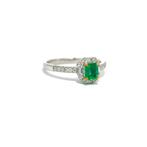 Ring - 18 karaat Witgoud - 0.64ct. tw. Smaragd - Diamant, Nieuw