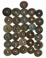 China. 1 Cash Lot of 31 Bronze Coins – Imperial China, Postzegels en Munten