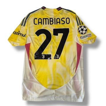 Juventus - Ligue des Champions de lUEFA - Andrea Cambiaso -