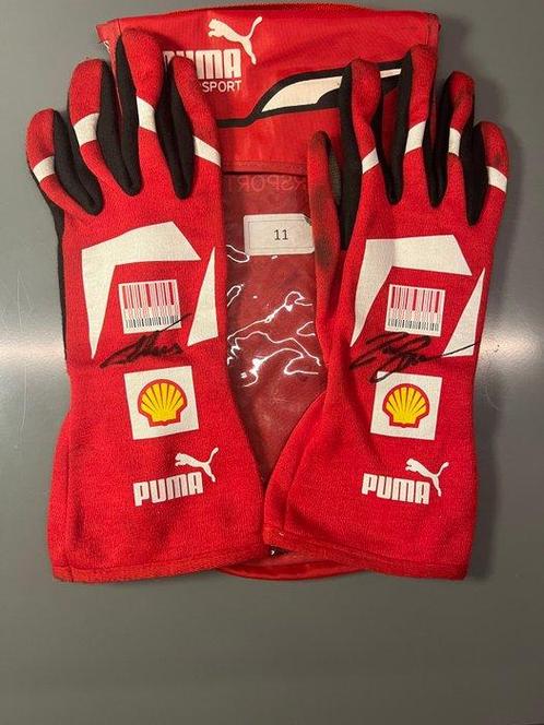 Ferrari - Formule 1 - Felipe Massa - Fernando Alonso - 2010, Verzamelen, Automerken, Motoren en Formule 1