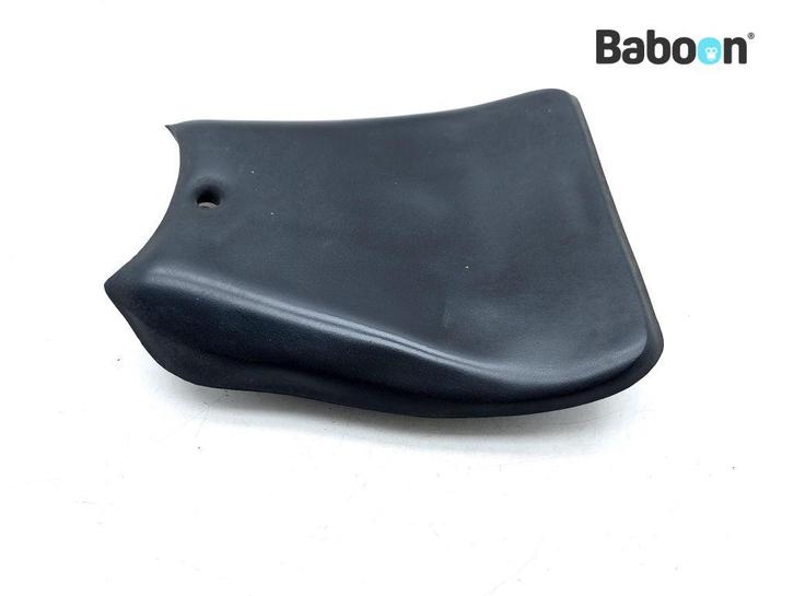 Buddy Seat Achter Suzuki RG 125 1992-1994 (RG125 NF13), Motoren, Onderdelen | Suzuki, Gebruikt, Verzenden