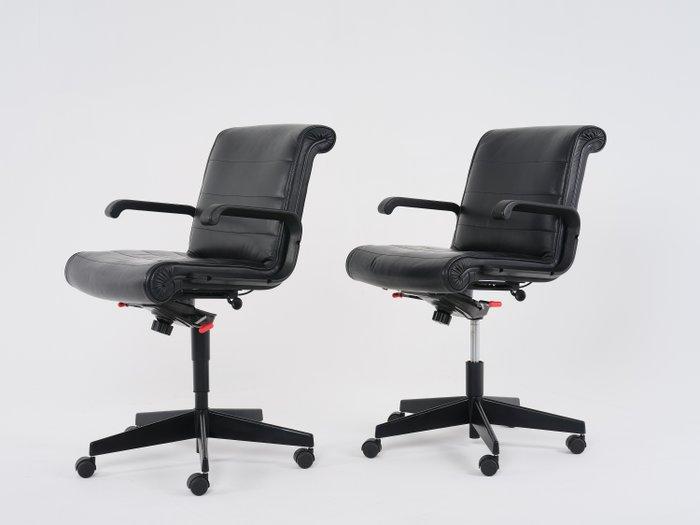 Knoll - Richard Sapper - Chaise (2) - Chaise Sapper - Acier,, Antiek en Kunst, Antiek | Meubels | Stoelen en Sofa's