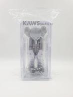 Kaws (1974) - Kaws Small Lie Grey 2017