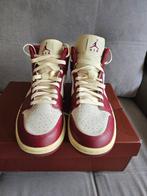Nike - Air Jordan 1 Mid - Baskets montantes - Taille : EU 43, Kleding | Heren, Schoenen, Nieuw