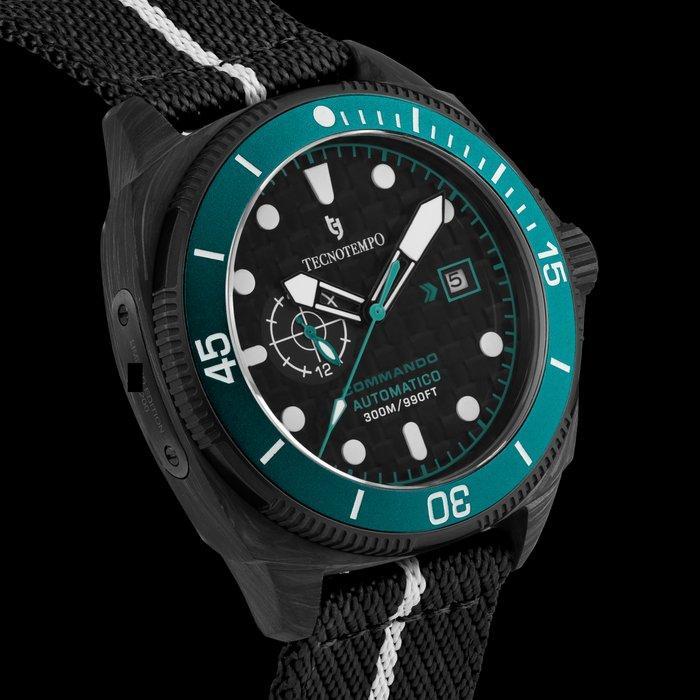 Tecnotempo - Commando - Forged Carbon & Titanium -, Handtassen en Accessoires, Horloges | Heren