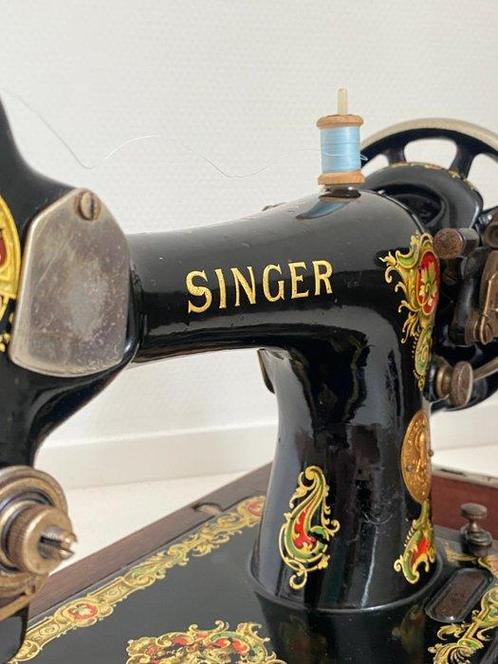 Singer 128K (1927) Machine à coudre - Fer, Antiek en Kunst, Kunst | Designobjecten